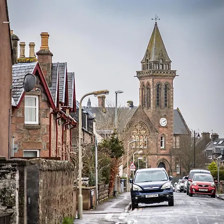 The Wee Gem Apartment Inverness Exterior photo